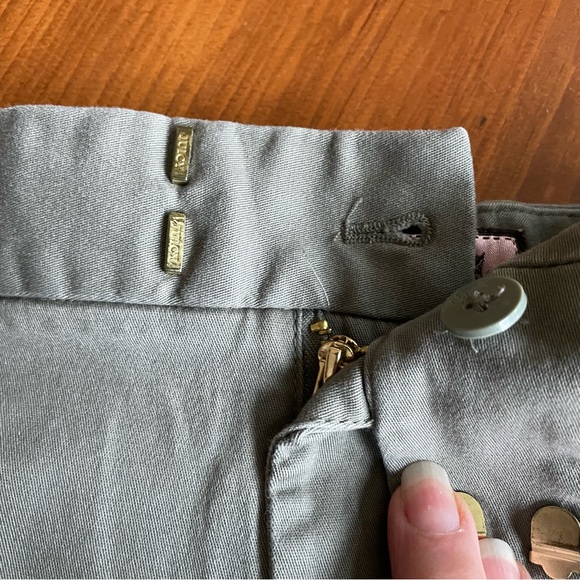 Juicy Couture Women Green Khaki Shorts - Size 10 - Picture 5 of 9